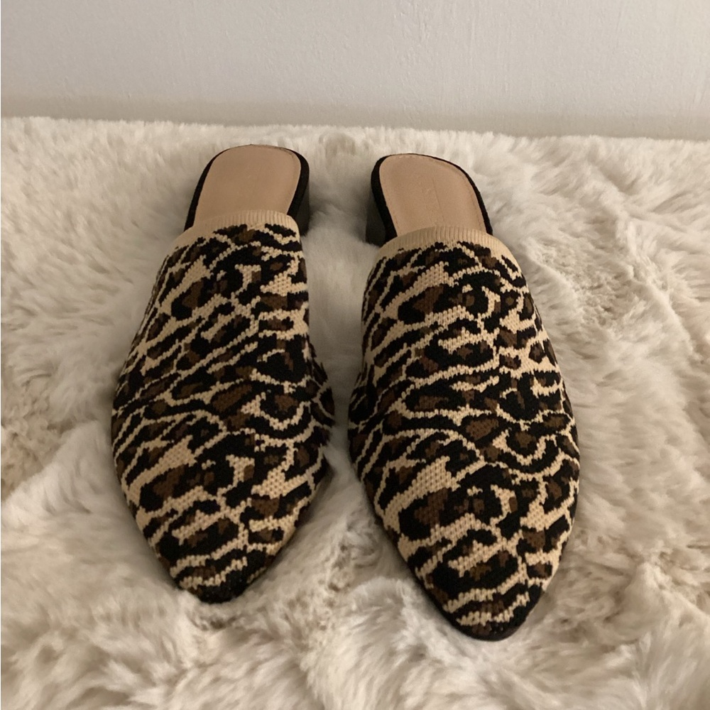 JustFab Leopard Knit Pointed Flats - Beige & Black